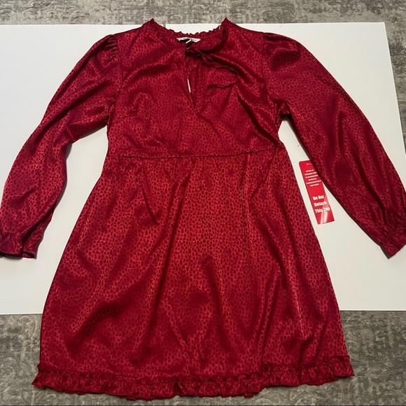 NWT Dot Pattern Midi Red Dress - Picture 3 of 7